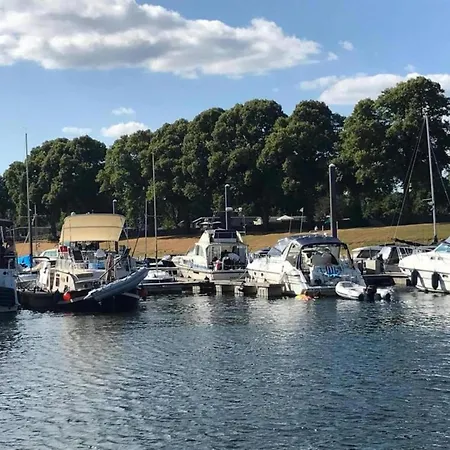 Houseboat In Lathumse Plas With Harbor Views * Lathum